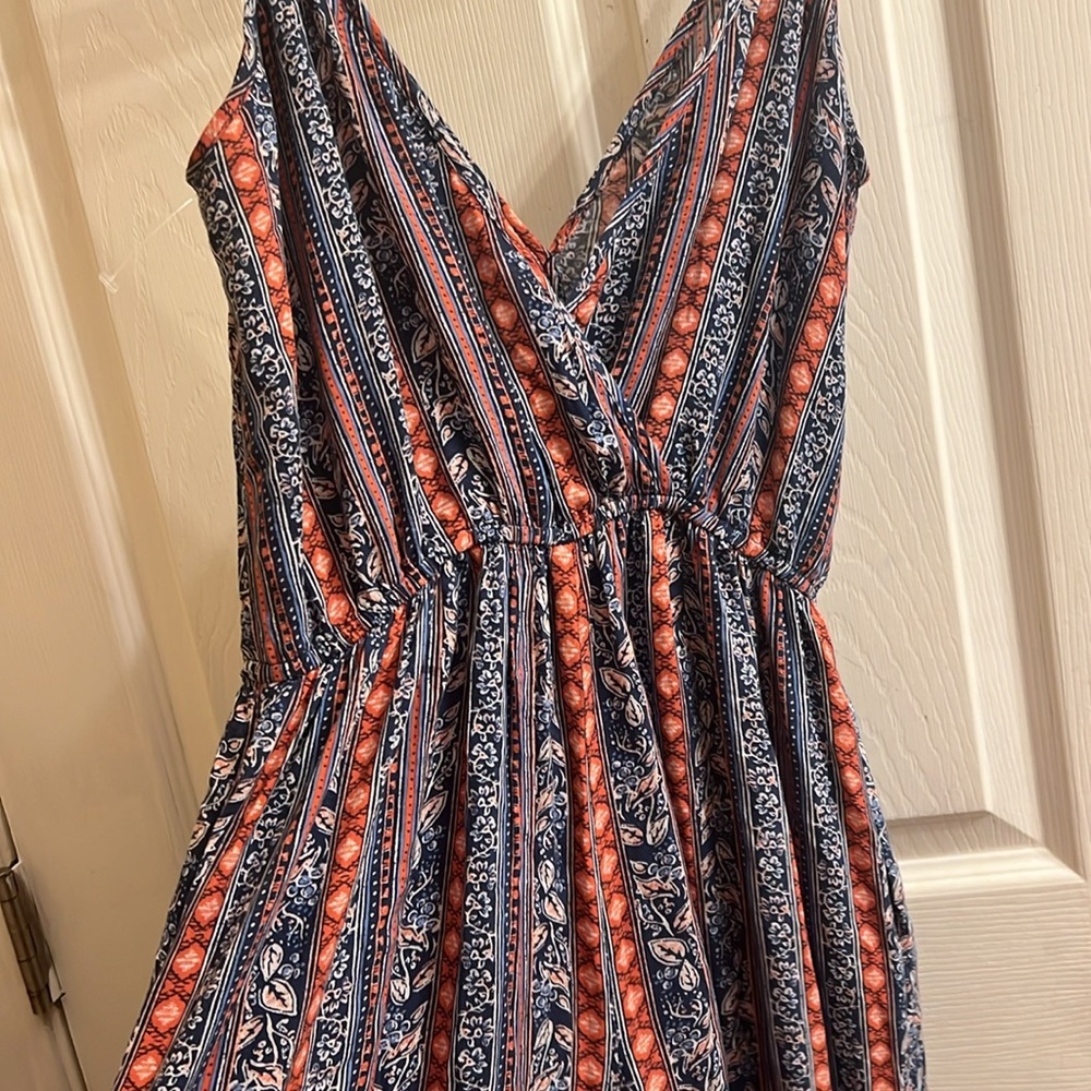 Band Of Gypsies Women's V-Neck Sleeveless Paisley Jumpsuit Boho jumsuit